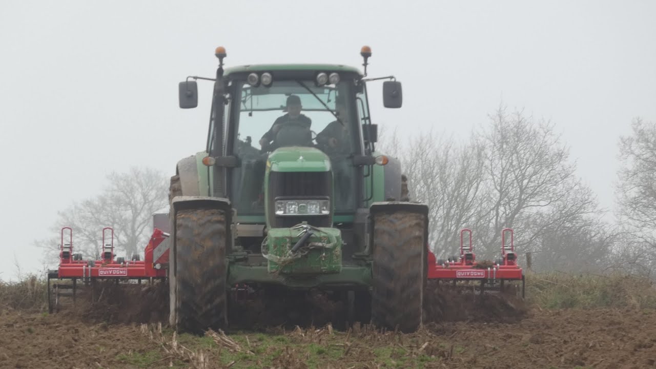Déchaumage 2021 !! John Deere & Quivogne 5m