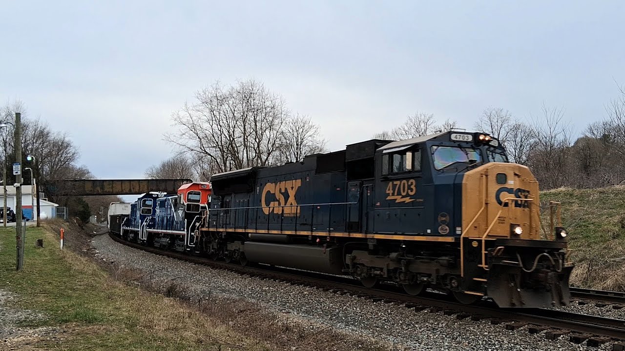 CSX M415-20 Heads East With Amtrak Switchers In Tow