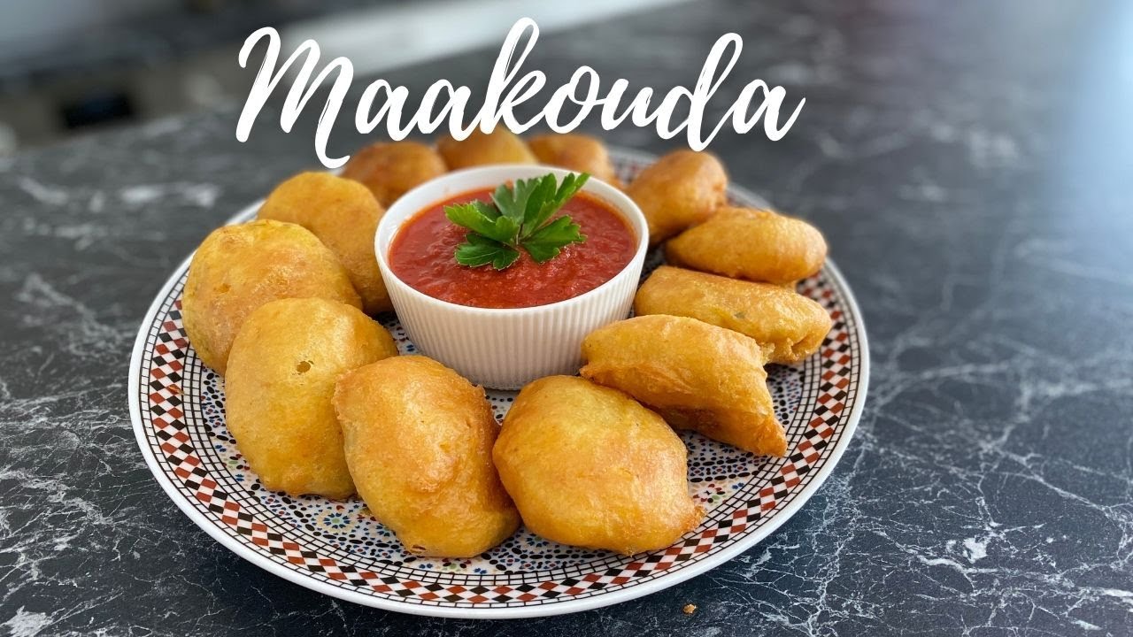 Moroccan Street Food: Maakouda (Potato Croquettes)/ معقودة