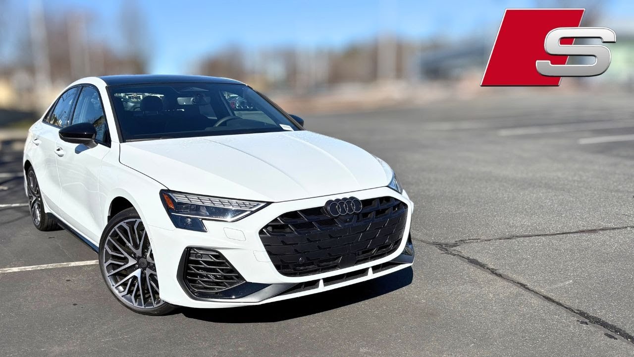 Audi S3 2026: Запуск двигателя от первого лица, тест-драйв, обзор и рецензия.