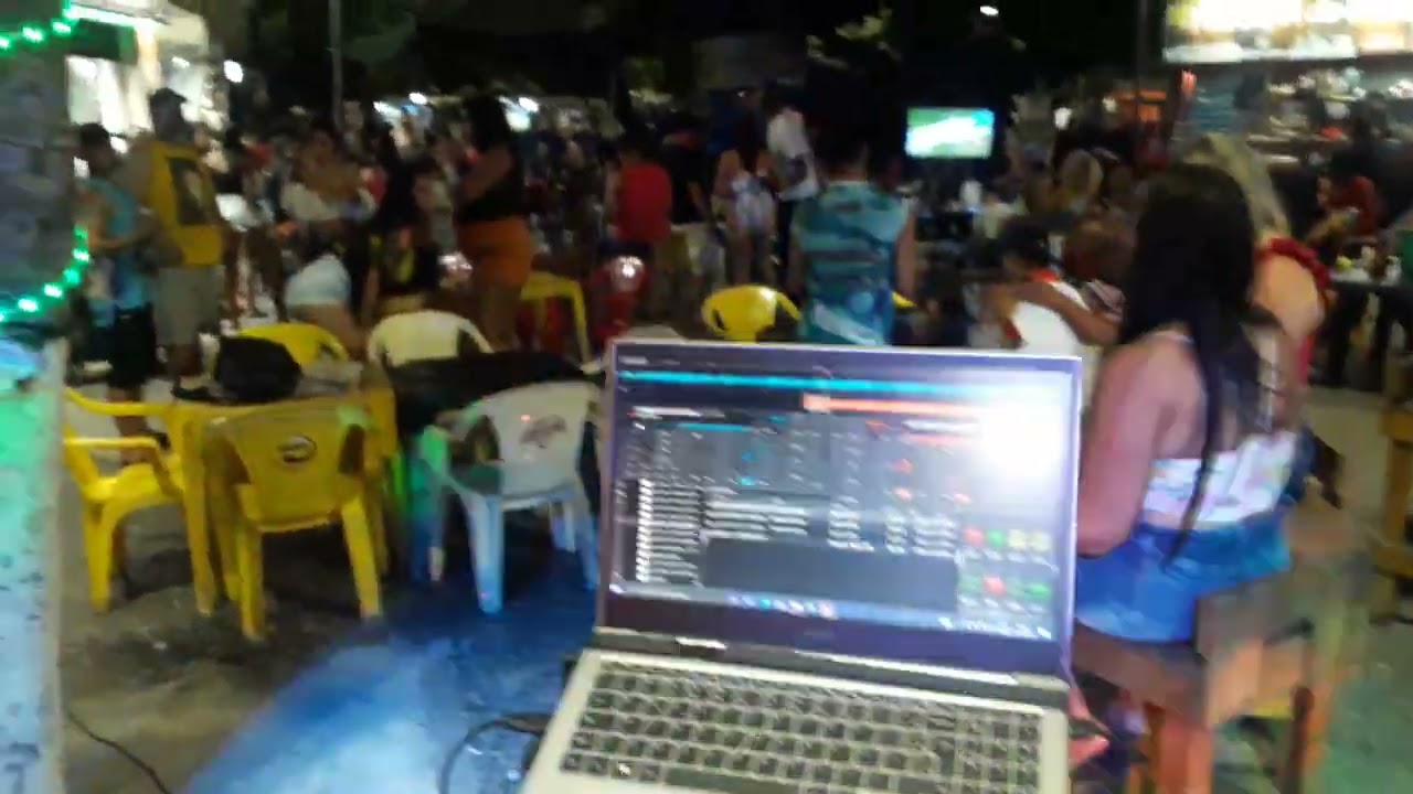 DJ ERON NA PRA&Ccedil;A DA ALEGRIA PISCIN&Atilde;O DE RAMOS RJ 4
