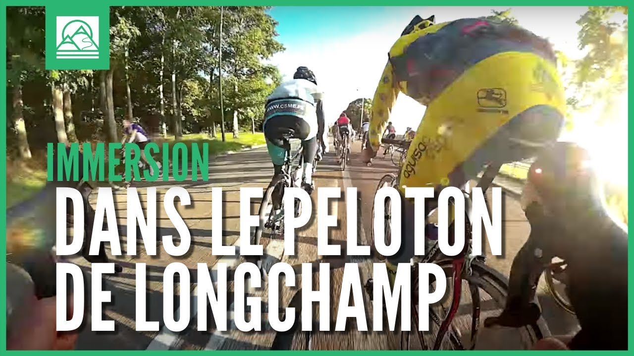 Immersion dans le peloton cycliste de Longchamp à 45 km/h