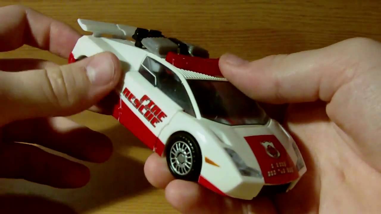 Transformers Generations Red Alert