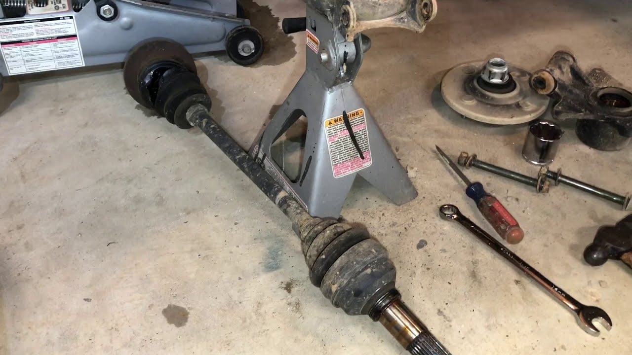 How to replace a rear CV axle in Yamaha Rhino