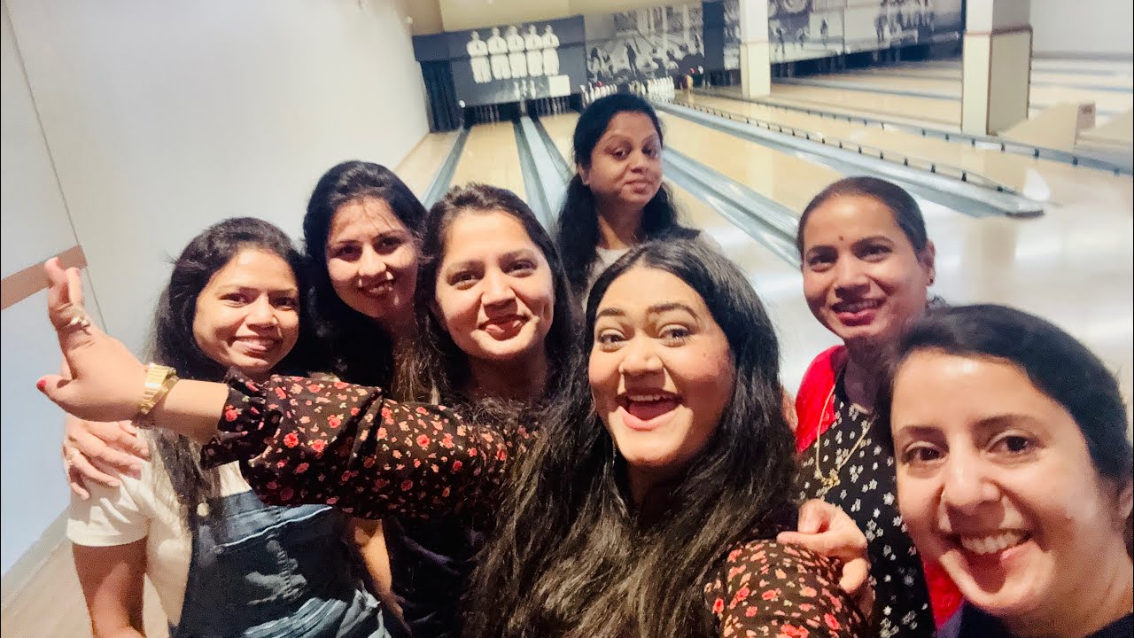 Humne ki bowling aur celebrate kiya women’s day 
