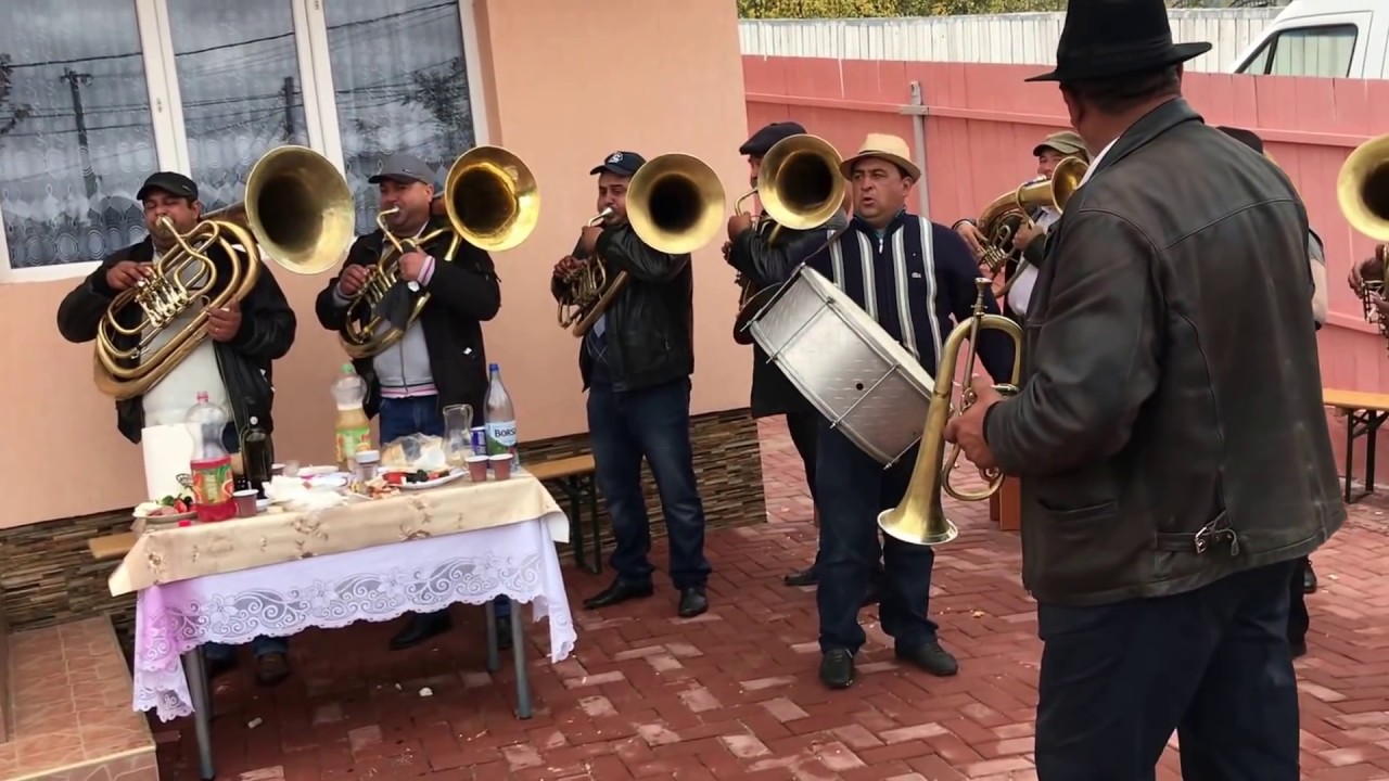 FANFARA DE LA VALEA MARE La Puscasi 2