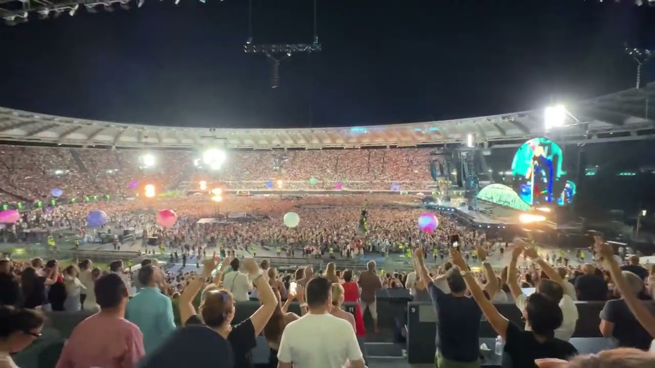 Coldplay - feelslikeimfallinginlove (Music of The Spheres World Tour Live in Rome - 16-07-2024)