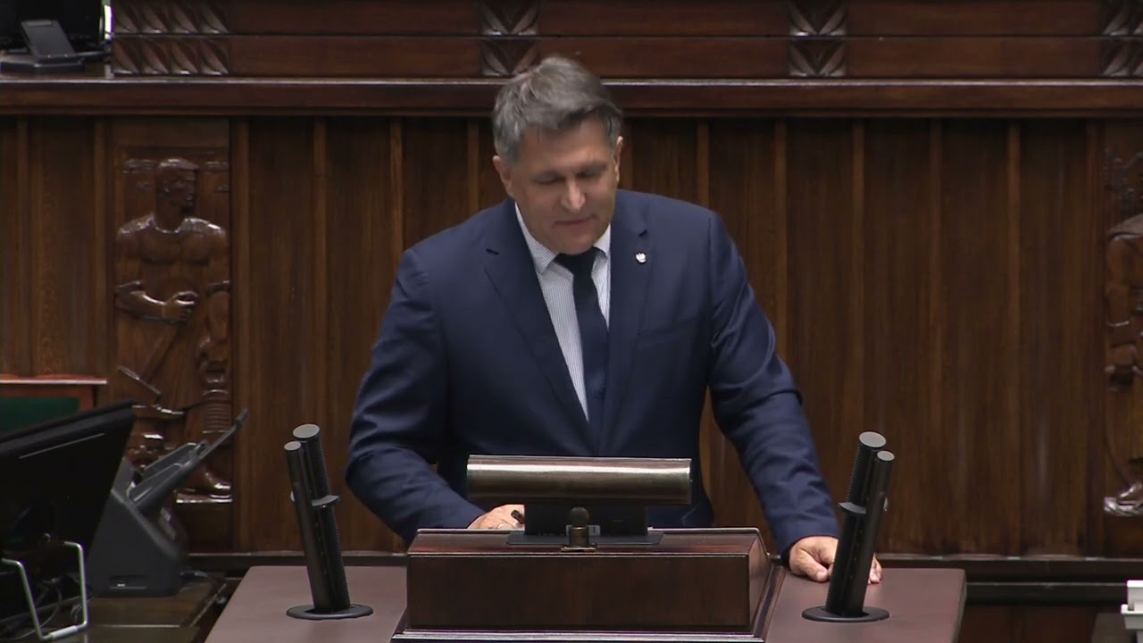P. Kaleta: człowiek najbardziej odpowiedzialny za polską obronność, pozwala zakuwać żołnierzy!