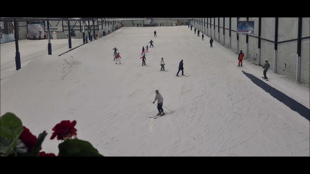 Skiing at Montana Ski Centre De Kempervennen