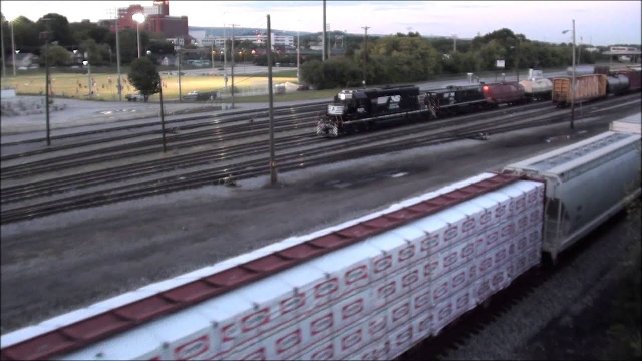 Railfanning around Chattanooga, TN ft. SOU #4501 and NS #1070! (Early October 2014)