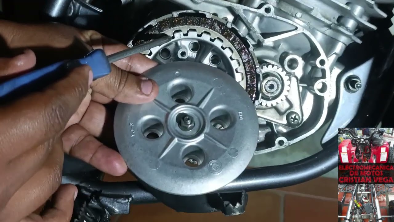 COMO CAMBIAR LOS DISCOS DE CLUTCH DE  UNA DT 175,125 DE FORMA CORRECTA,DT 175,125 DESLIZANDO CLUTCH