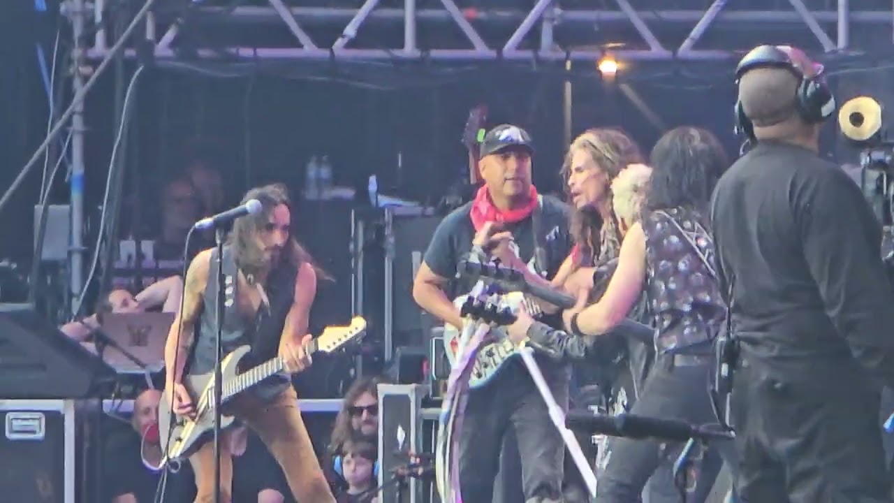 Steven Tyler - Back to the Beginning Birmingham  📽: twinmusix.com