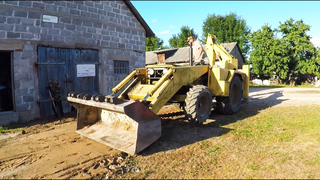 Pękła rura u sąsiada! / Była potrzebna koparka. / Awaria / JCB 3C prawie jak Ostrówek?