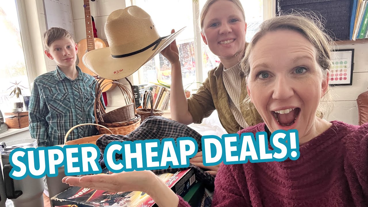 What we bought // Small Town THRIFT STORE HAUL