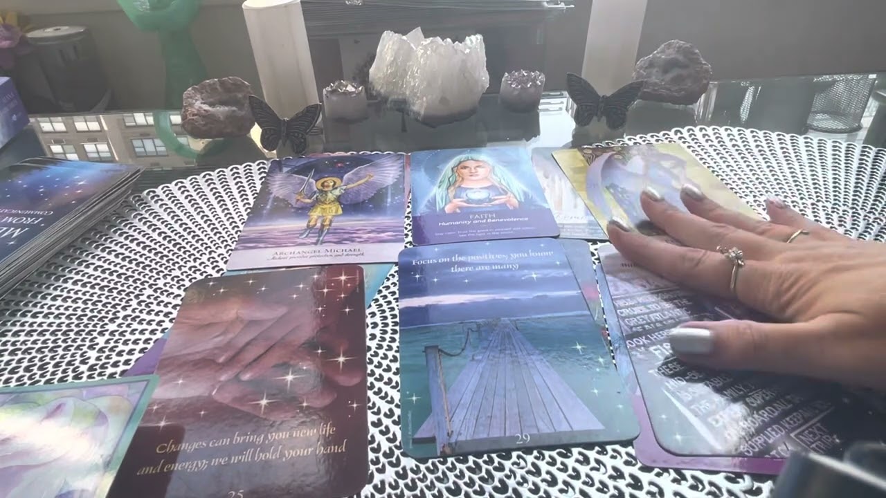 When Doing Tarot/Oracle Readings!-To Remember Cards-What Comes Out!-Plays Out! Spirit Message/Tip!