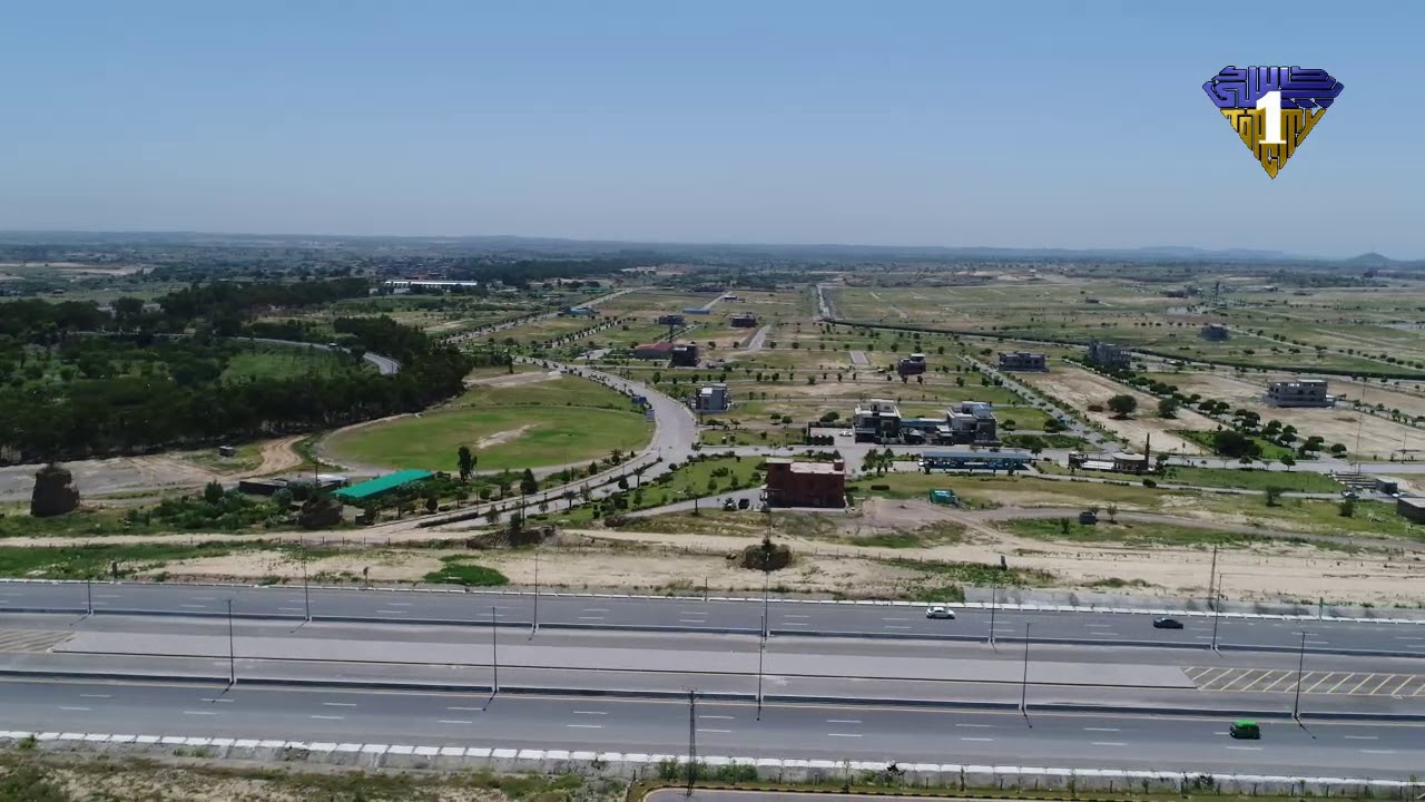 TopCity-1 Entrance