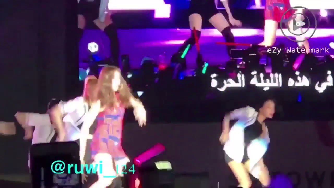 180406 #SMTownindubai - Luna performing Free somebody