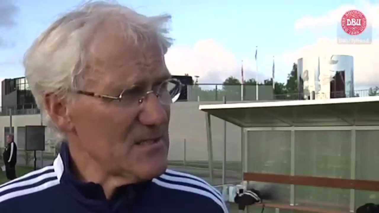 Knivskarp Olsen om breddetrænere