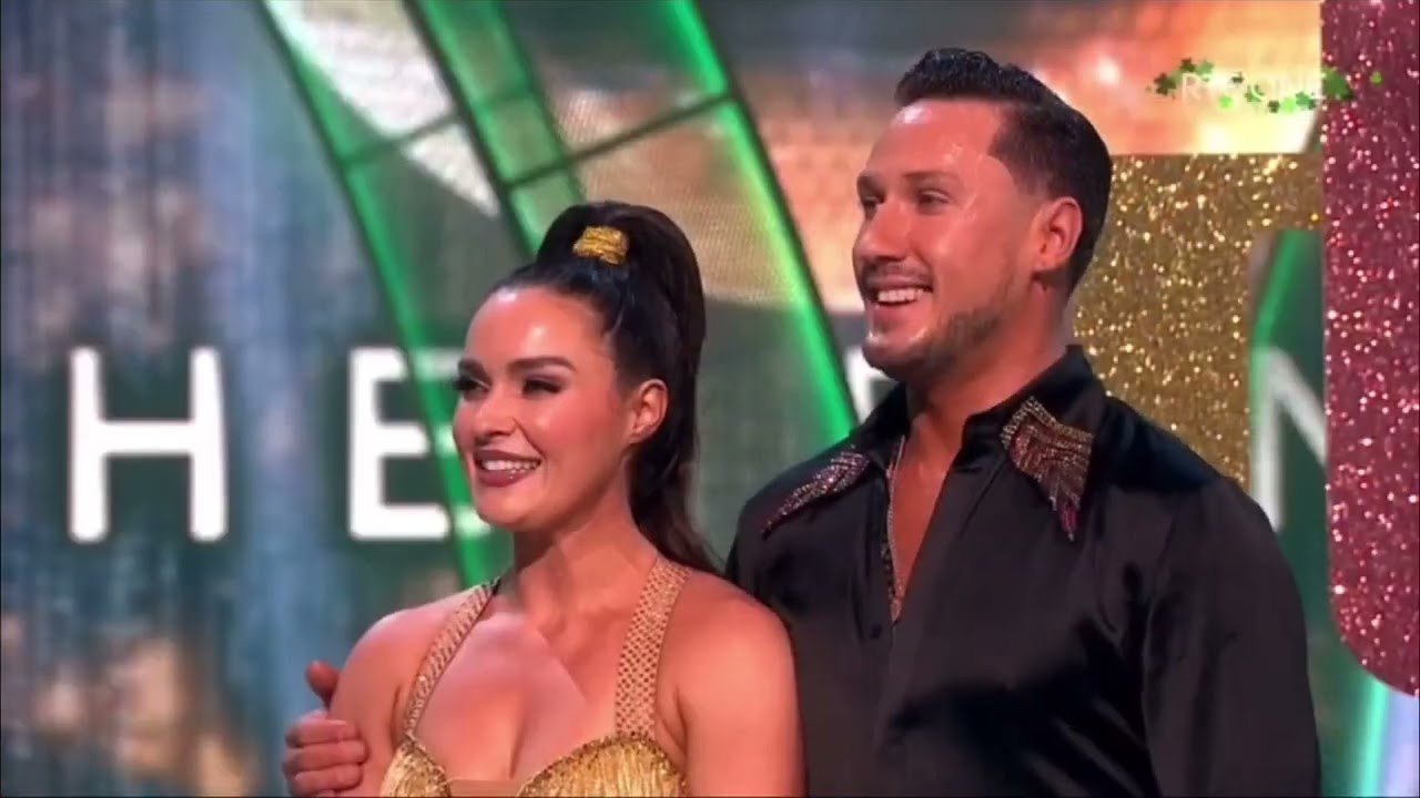The Final: Laura & Denys Jive
