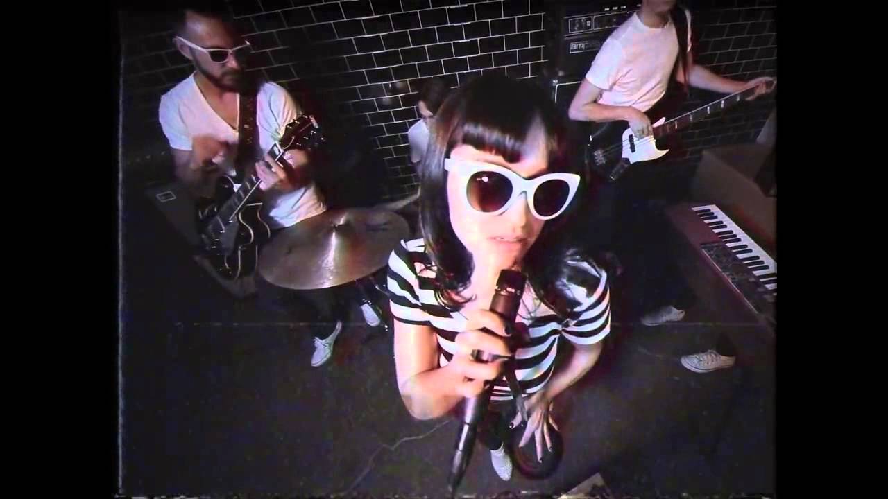 Pom Poms - 123 (Official Video)