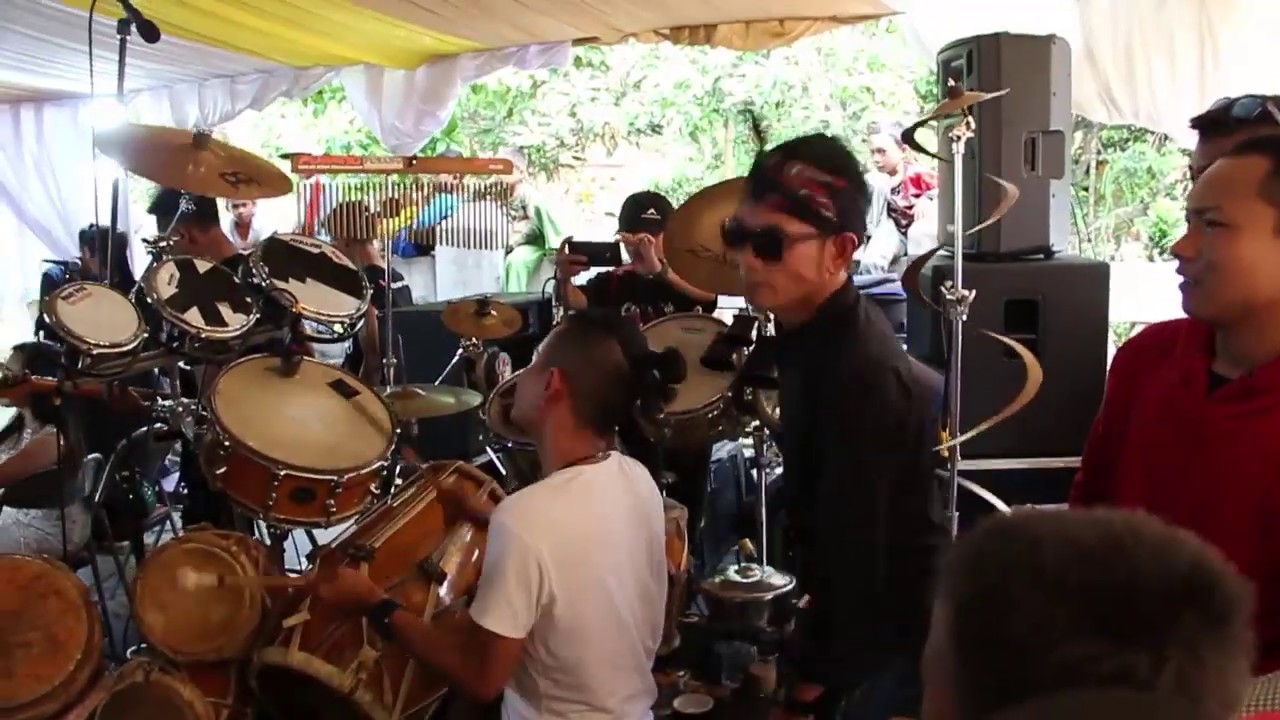 KOCAK ABIS - SIAP SIAP KETAWA RUSDY OYAG SAMPAI NAIK KIUB OLEH MENCUG CEU TARSIH