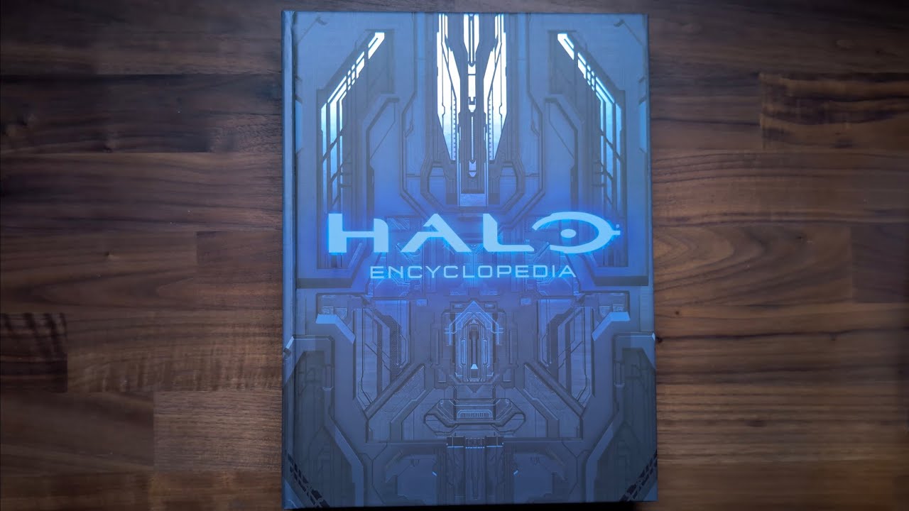 Halo Encyclopedia Deluxe Edition Flip Through - 4K HDR