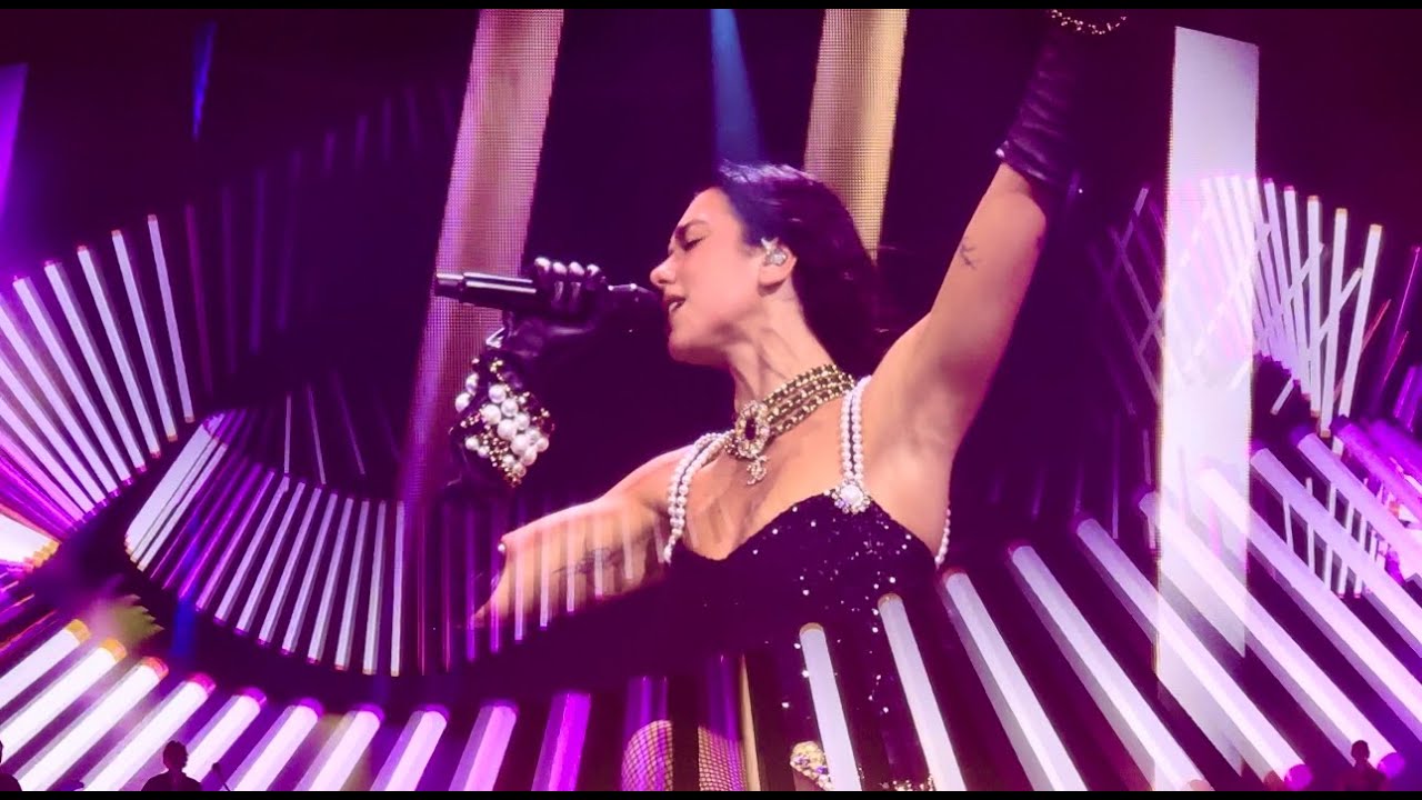 Dua Lipa - Physical, Live Concert
