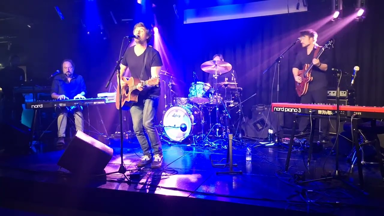 Tom Helsen - Murderer of Love live @ So What! Gouda 3-10-2025