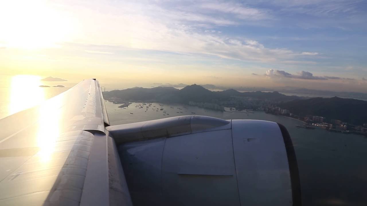 Cathay Pacific CX711 Boeing 777-300 Takeoff Hong Kong International Airport RWY 07R