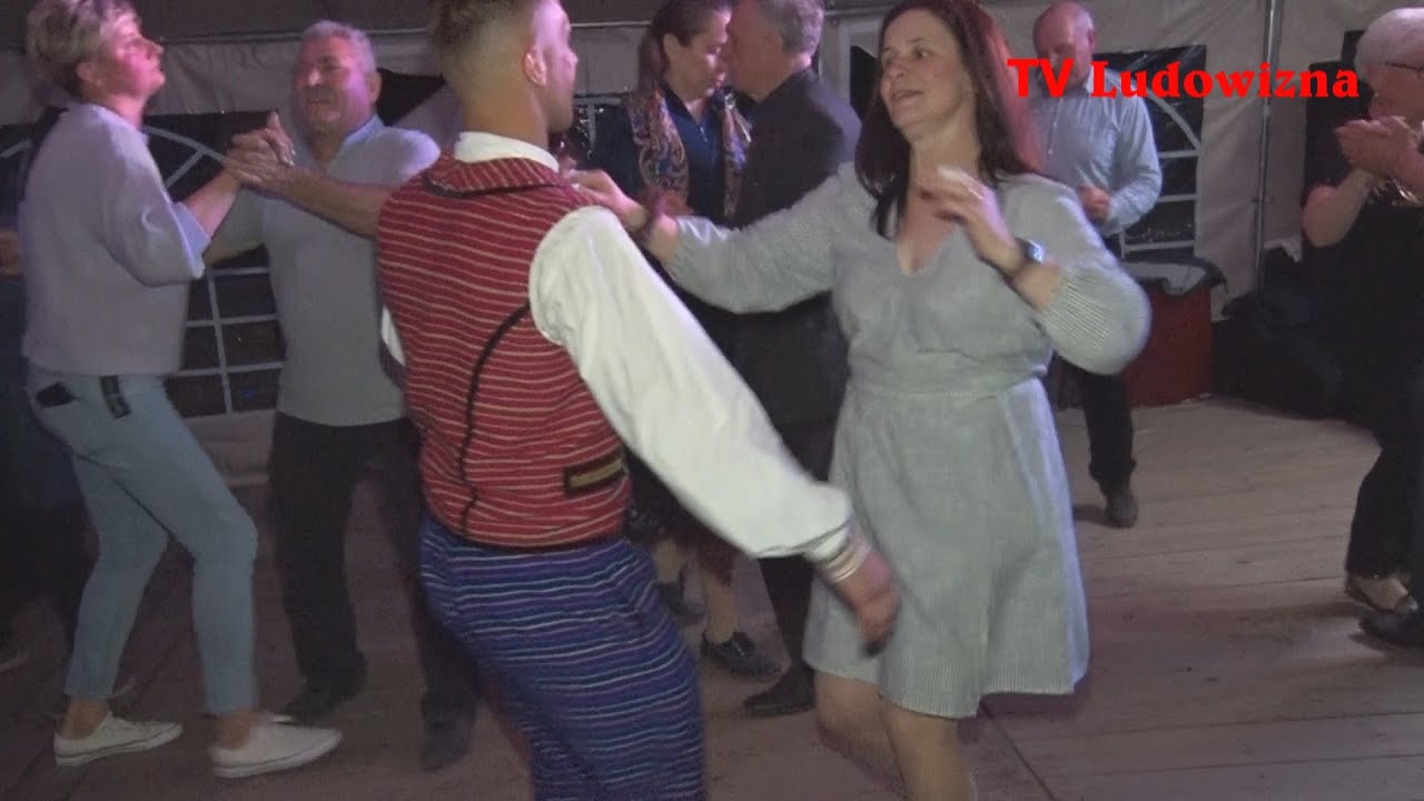 Wiązanka dla NIEWYTAŃCZONYCH ~ MŁODY wspaniały tancerz pięknie Hula z KASIĄ na koniec ZABAWY !