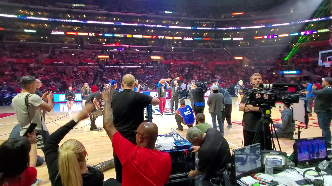 bone thugs n harmony - tha crossroads (live @ staples center 2019, clippers playoff game)