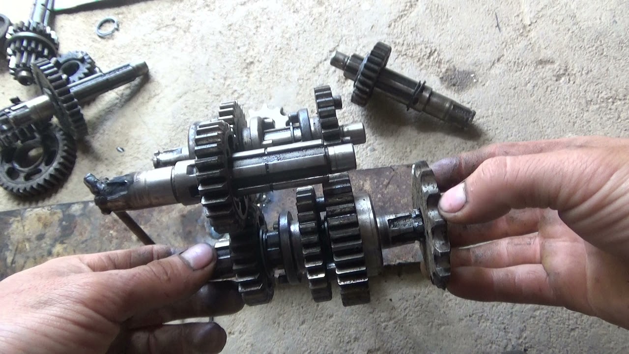 dùng bộ số xe máy chế số lùi cho xe 4 bánh