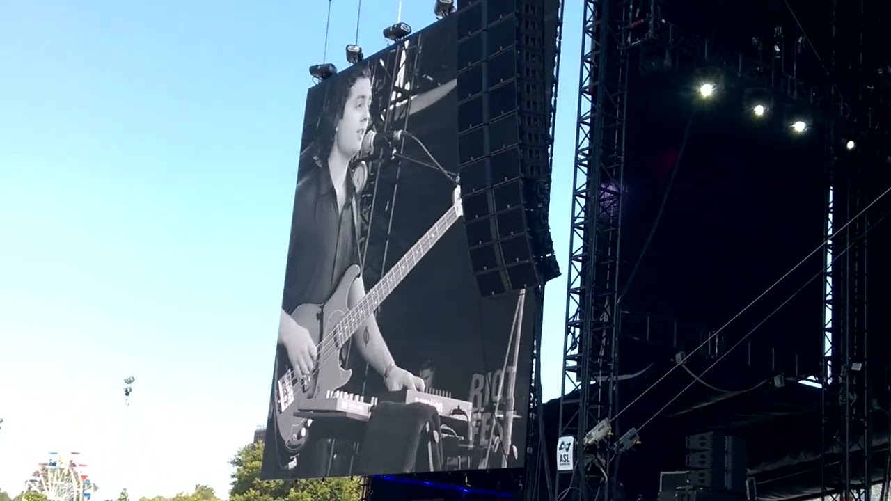 Calva Louise / With Sound Check At End Riot Fest Chicago Friday 09/15/23