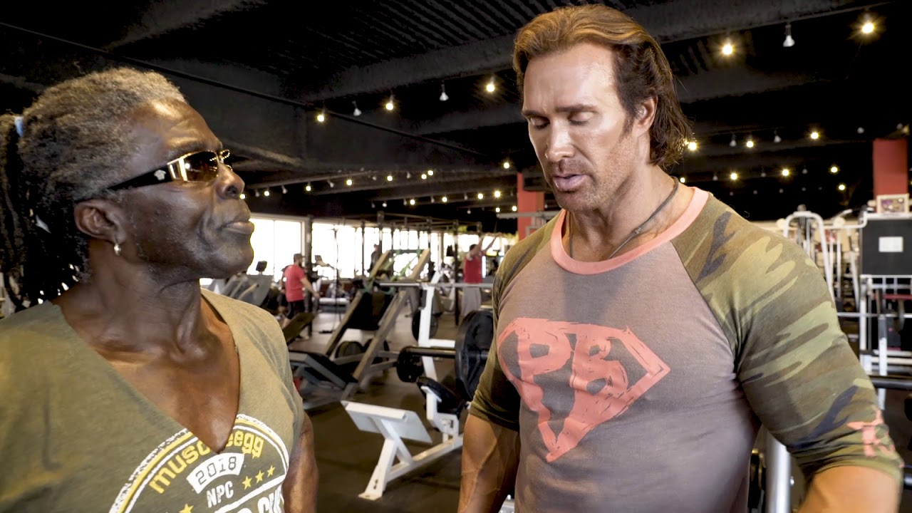 The Titan Mike O'Hearn and Robby  Robinson giving out best tips for bench press