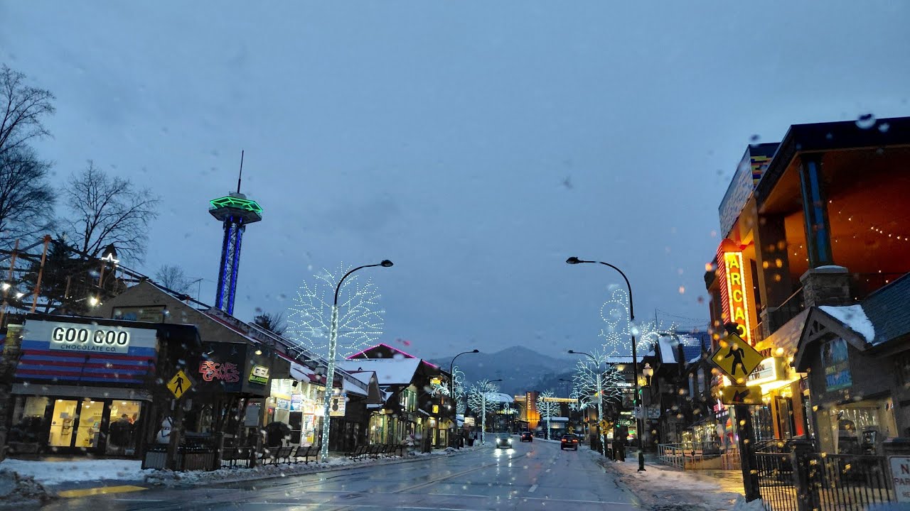 Gatlinburg Tn Winter Night Drive