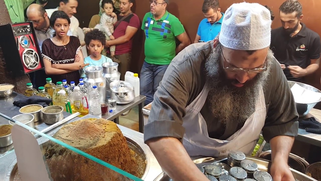 Massive street food in Egypt || Ezz El menoufy || 2019
