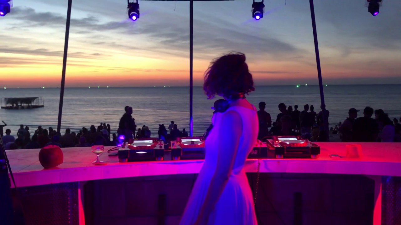 Abelle @ Epizode Festival (31.12.2018, Phu Quoc, Vietnam)