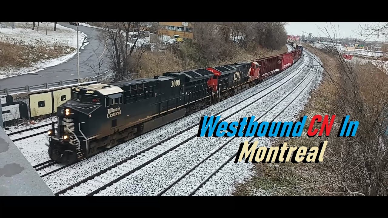 11 30 25 Поезд CN, движущийся на запад, виден с моста на улице Сен-Жак, Монреаль