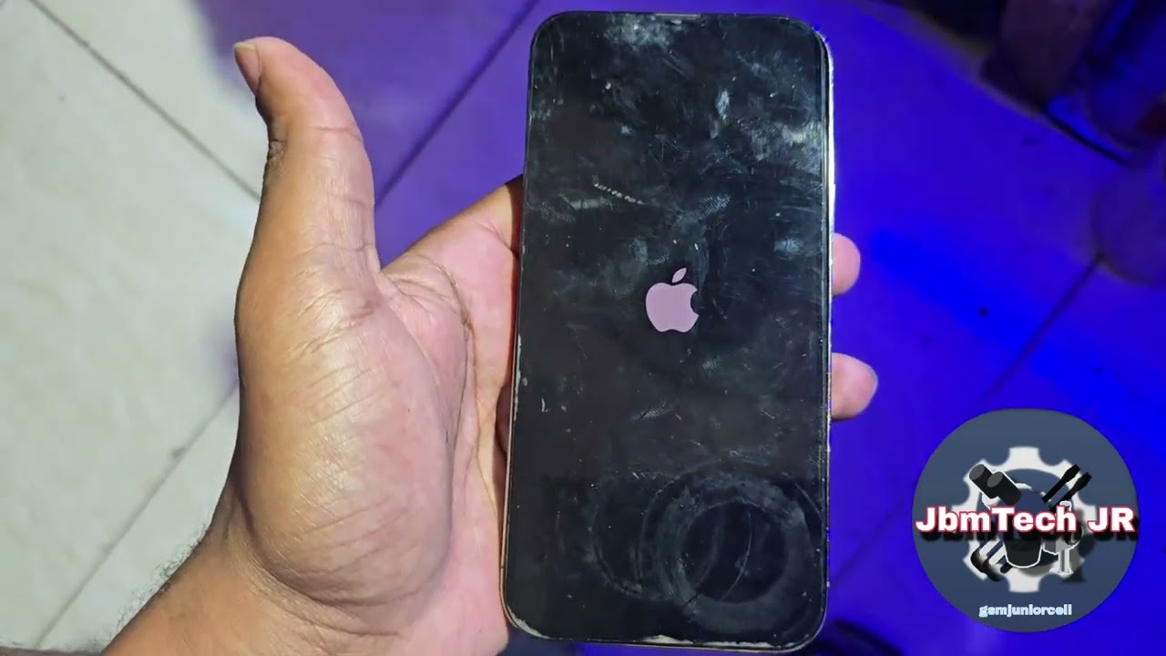 Solucion pantalla en blanco iphone 13 pro max