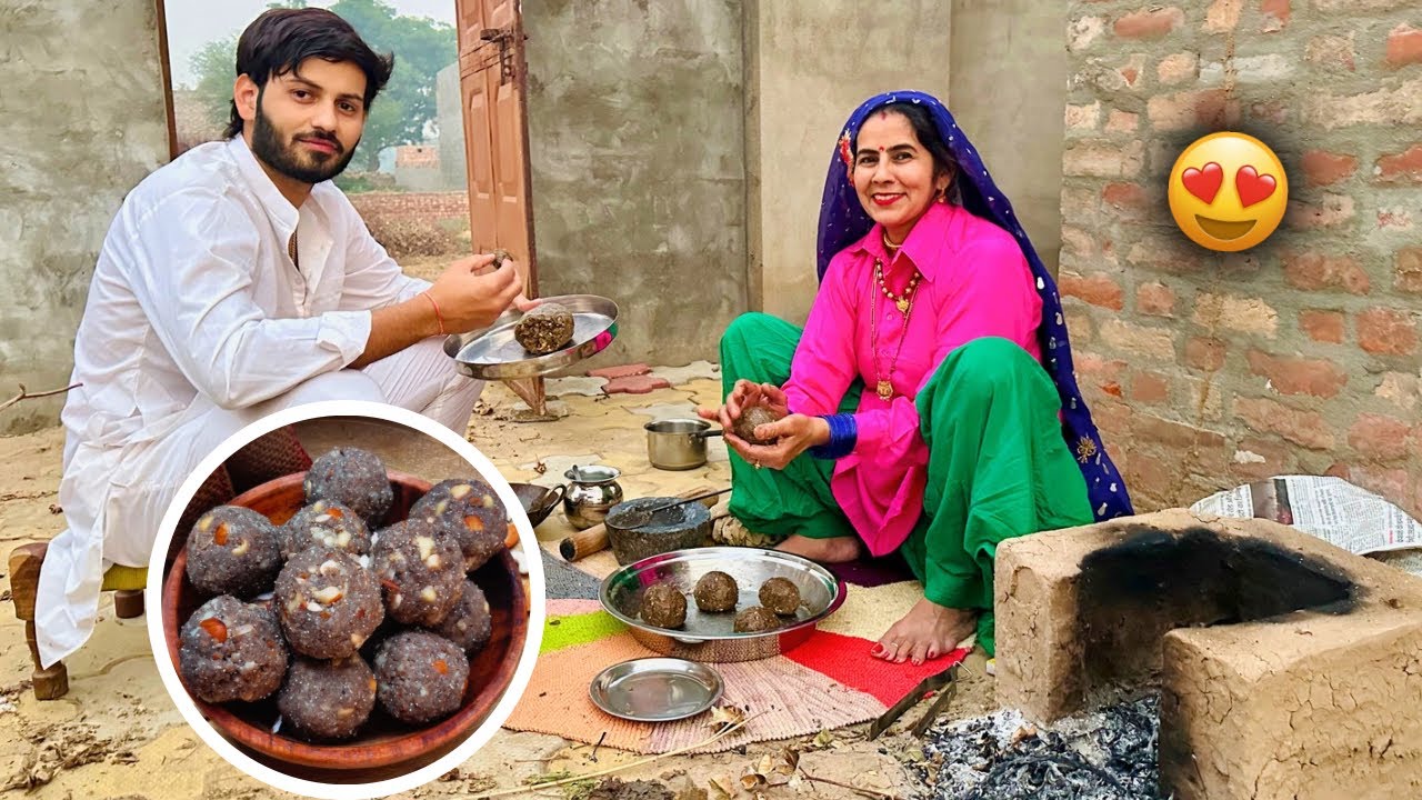 चुल्हे पे बनाया बाजरे का चूरमा 😍