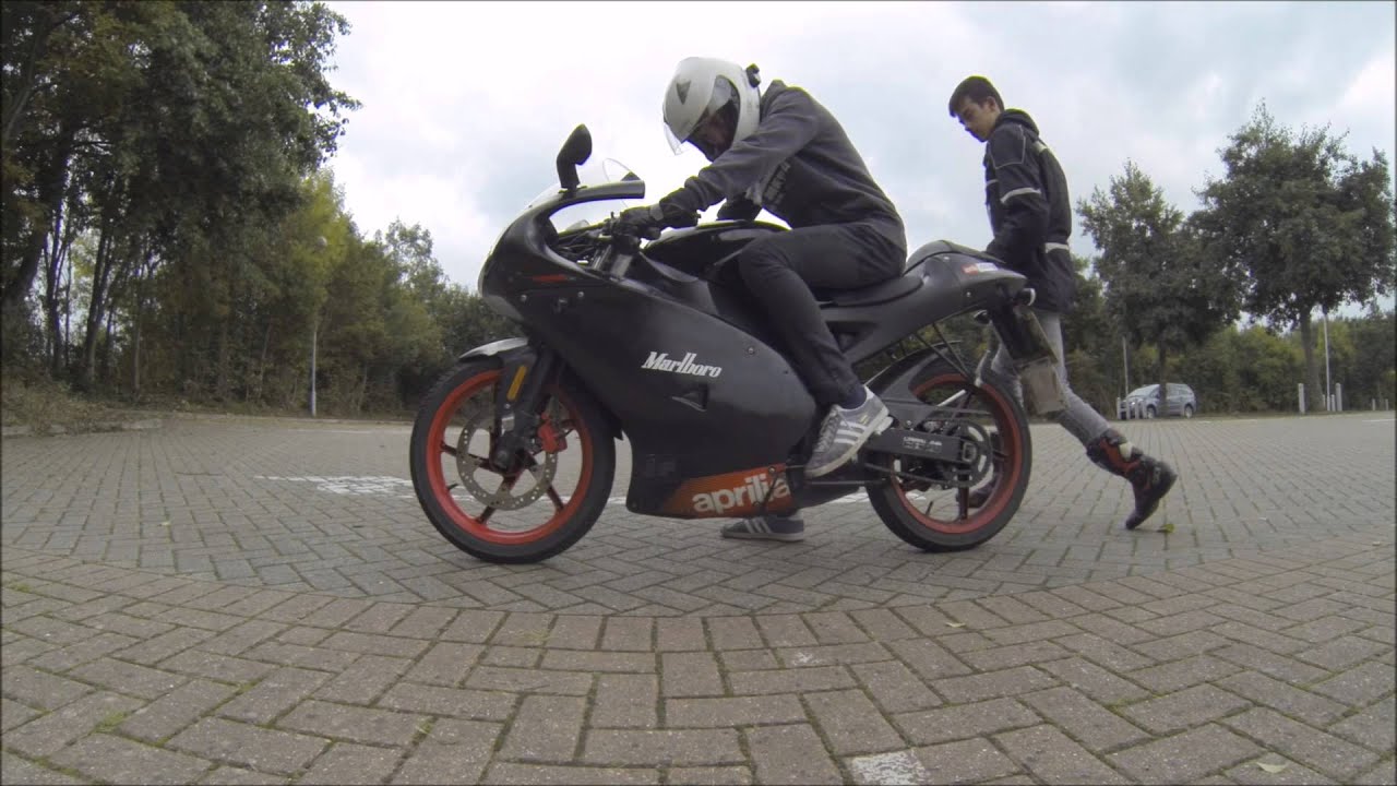 How to Ride a Geared 50cc | Beginners guide - Aprilia RS50