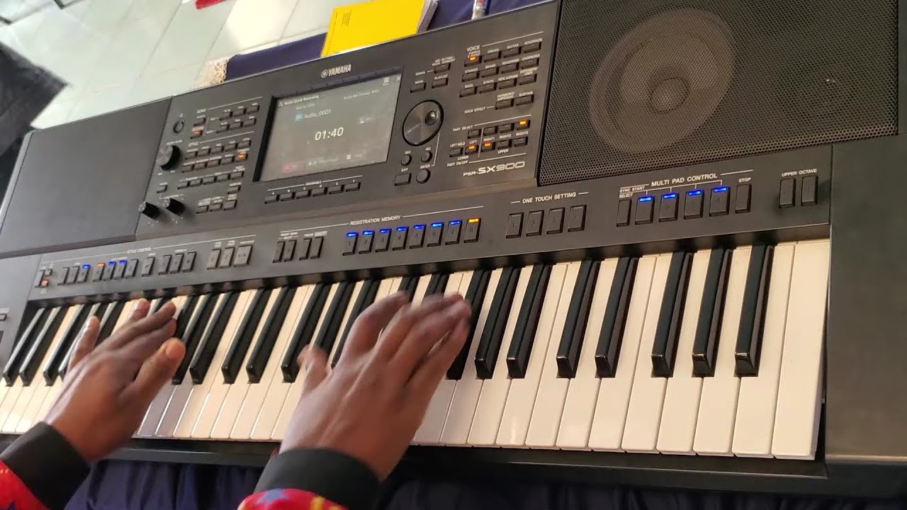 LEVI PRO- SUNDAY SERVICE LIVE SEBEN ATMOSPHERE