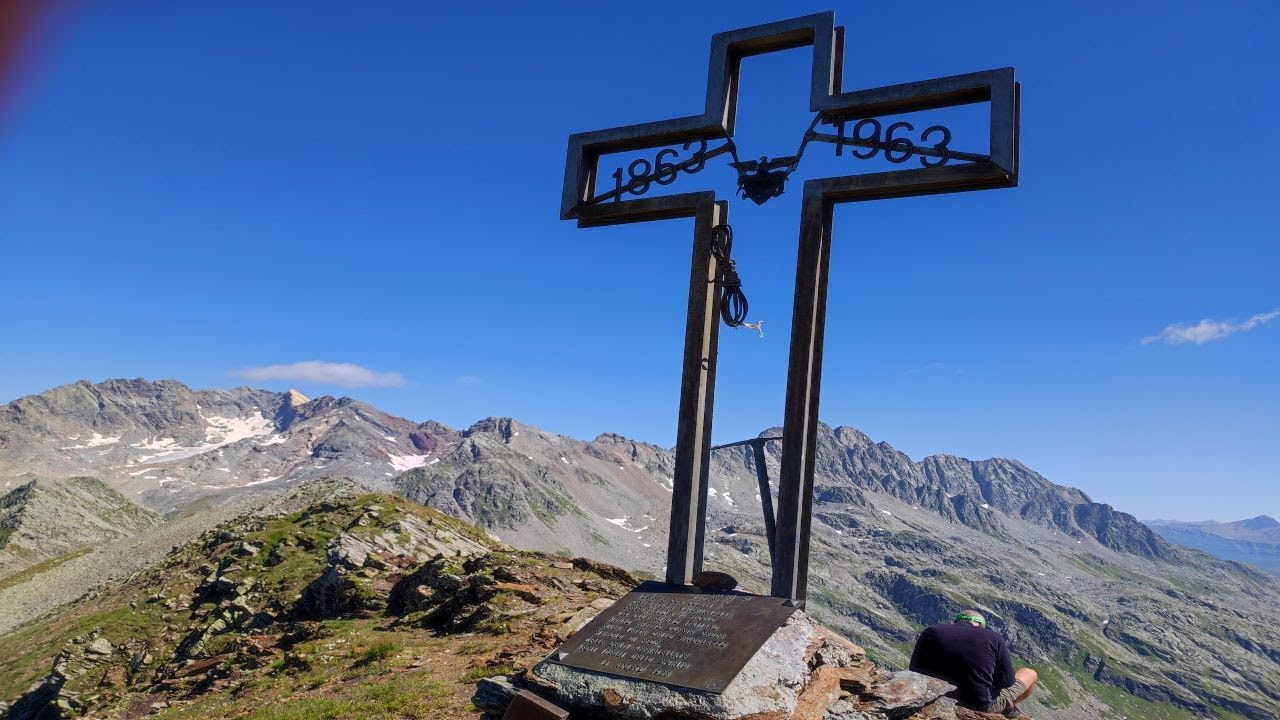 Trekking Pizzo Spadolazzo 2722m ,Montespluga , Lombardia.