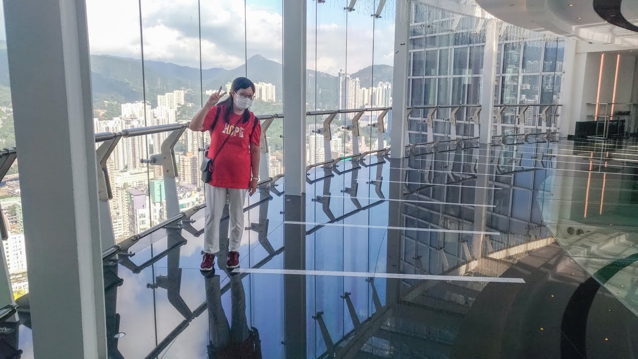 如心廣場41樓觀景樓層、空中天橋: 荃灣市區秘景