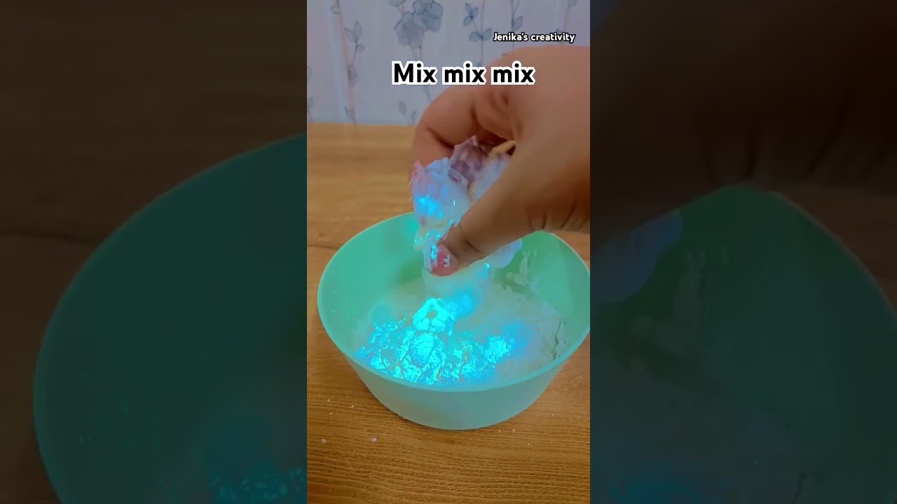 corn flour and water experiment#art #experiment #cornflour #water#subscribe