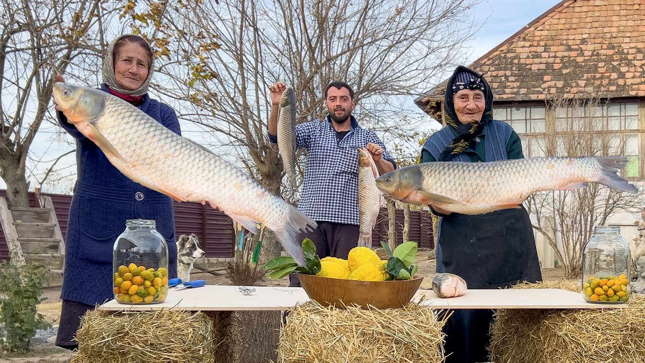 BUYING HUGE FISH FROM VILLAGE BAZAAR AND COOKING IN TANDOOR | CAUCASIAN COUNTRY LIFE | FRUIT COMPOTE