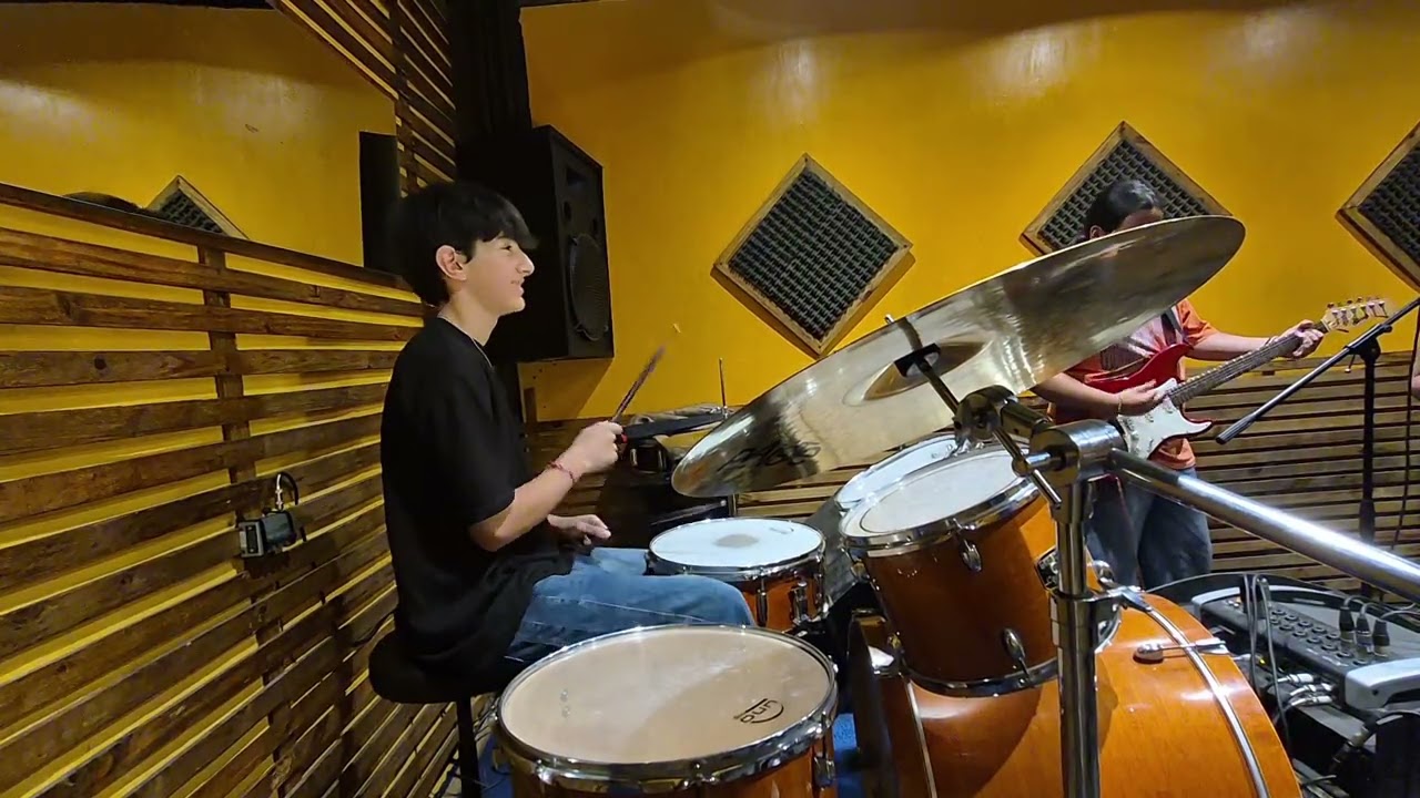 SKANDALO ROCK  - Genesis