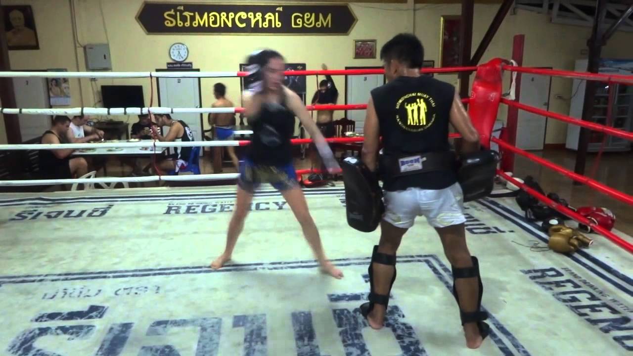 Working with Sitmonchai's Kru Dam - Including A Very Fast Switch Step