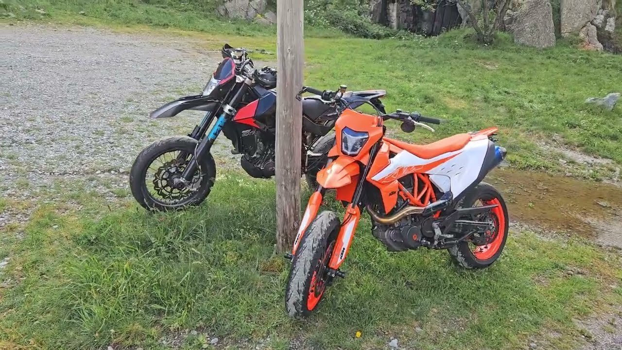 Passato all'ultima curva - APRILIA SXV 550 vs KTM 690 SMC - R