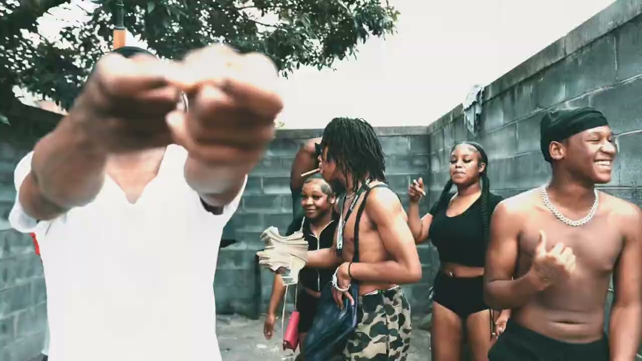 Trapstar Tay x kutthroat business